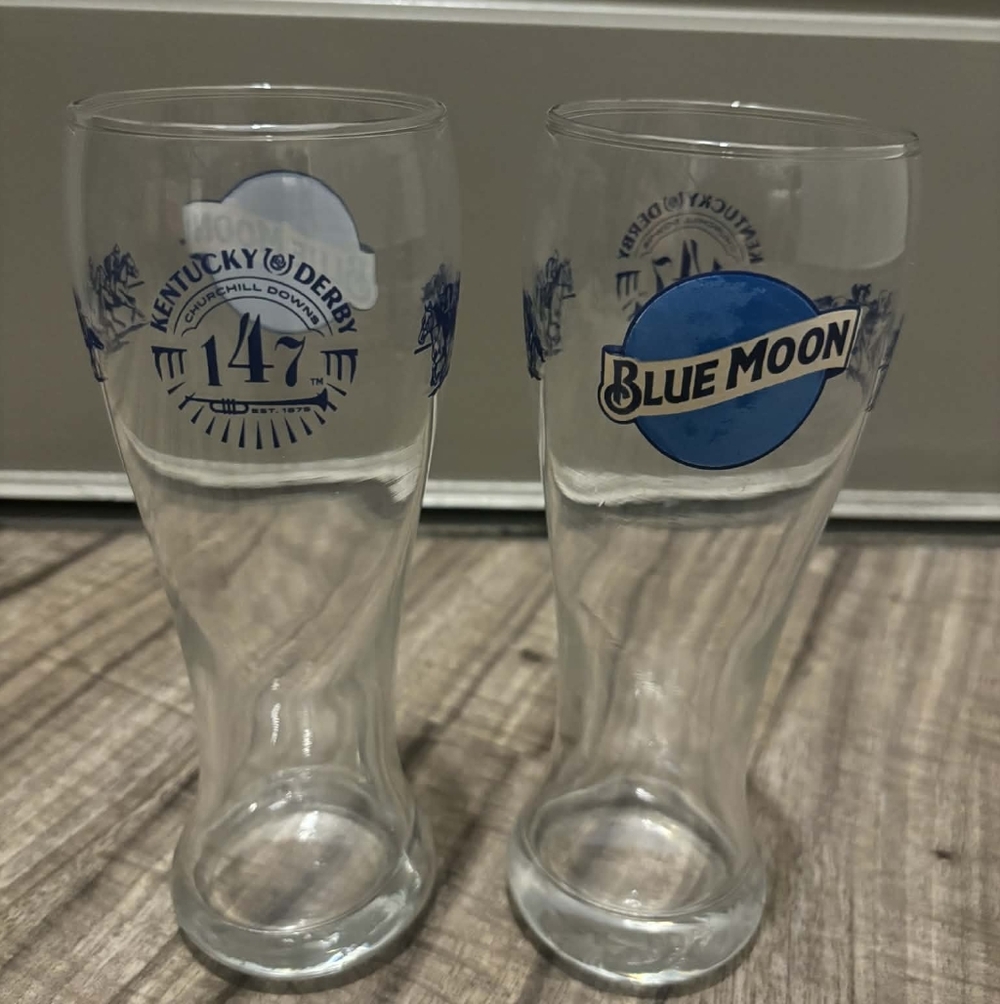 Pair of Blue Moon 147th Kentucky Derby Beer Glasses